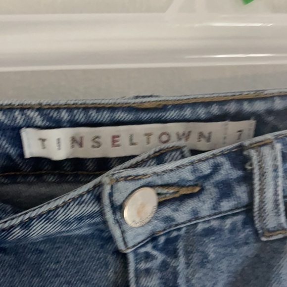 Ripped jeans - Picture 2 of 3